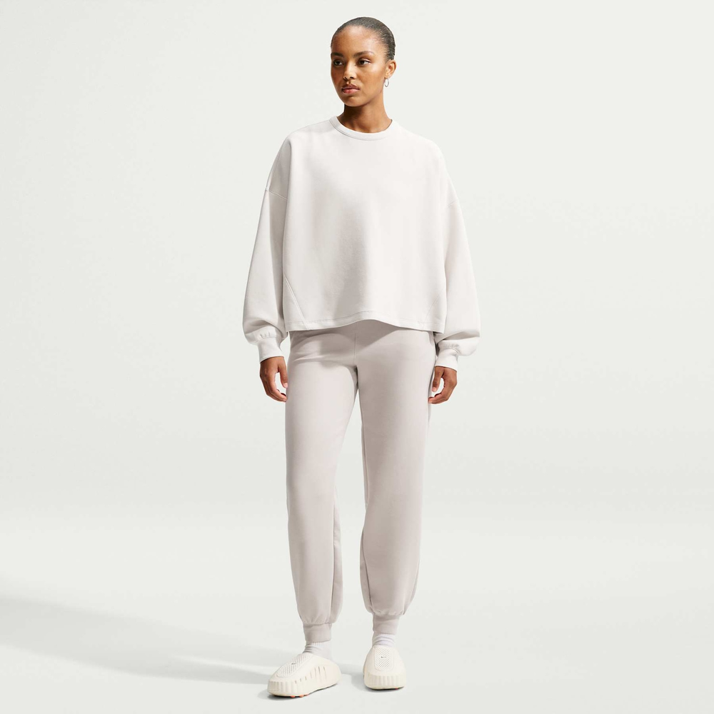 Calça Dri-FIT Nike Soft Knit 24.7 Feminina Calça Dri-FIT Nike Soft Knit 24.7 Feminina