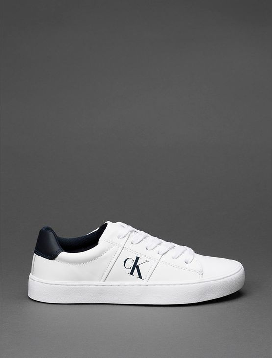 Tênis Menino Skate Side Calvin Klein Jeans - Branco 2 Tênis Menino Skate Side Calvin Klein Jeans Branco 2 30 Tênis Menino Skate Side Calvin Klein Jeans - Branco 2 Tênis Menino Skate Side Calvin Klein Jeans Branco 2 30