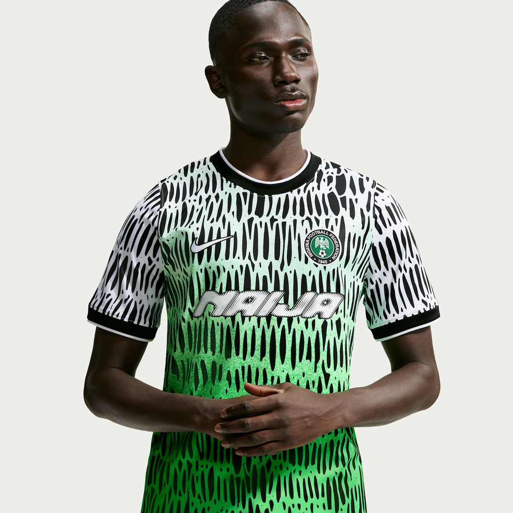Camiseta Nigéria Nike x Slawn Dri-FIT Academy Pro Pré-Jogo Masculina Camiseta Nigéria Nike x Slawn Dri-FIT Academy Pro Pré-Jogo Masculina