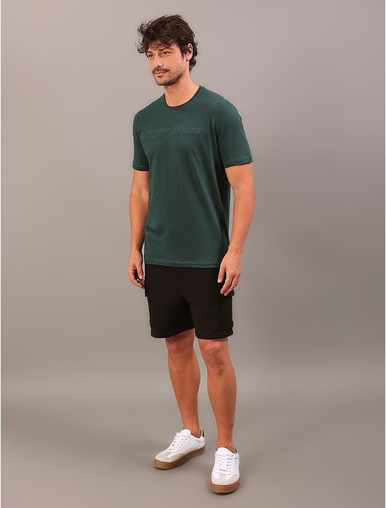 Camiseta Manga Curta Calvin Klein Jeans Masculino Embossed+bordado - Verde Médio Camiseta Manga Curta Calvin Klein Jeans Masculino Embossed+bordado Verde Médio p Camiseta Manga Curta Calvin Klein Jeans Masculino Embossed+bordado - Verde Médio Camiseta Manga Curta Calvin Klein Jeans Masculino Embossed+bordado Verde Médio p
