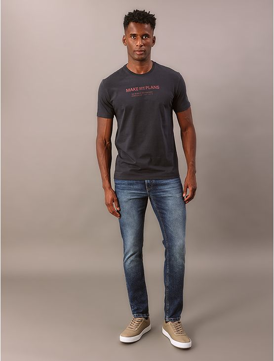 Camiseta Manga Curta Calvin Klein Jeans Masculino Make New Plans - Marinho Camiseta Manga Curta Calvin Klein Jeans Masculino Make New Plans Marinho Gg Camiseta Manga Curta Calvin Klein Jeans Masculino Make New Plans - Marinho Camiseta Manga Curta Calvin Klein Jeans Masculino Make New Plans Marinho Gg