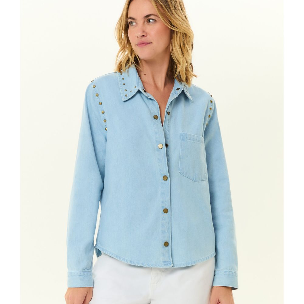 Camisa Jeans Rebites Gola e Cava Camisa Jeans Rebites Gola e Cava