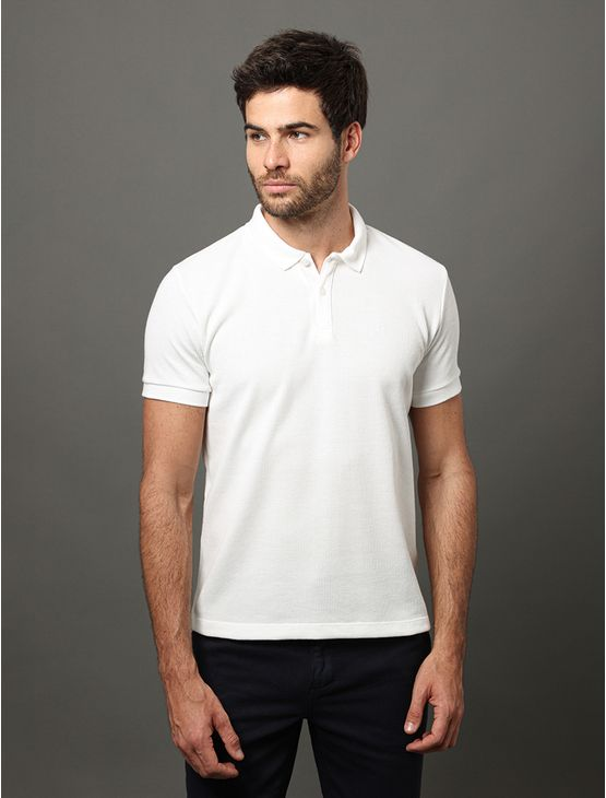Polo Masculina Slim Malha Tricot Calvin Klein - Branco Polo Masculina Slim Malha Tricot Calvin Klein Branco Gg Polo Masculina Slim Malha Tricot Calvin Klein - Branco Polo Masculina Slim Malha Tricot Calvin Klein Branco Gg