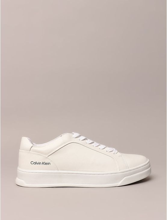 Tênis Couro Calvin Klein - Branco Tênis Couro Calvin Klein Branco 35 Tênis Couro Calvin Klein - Branco Tênis Couro Calvin Klein Branco 35