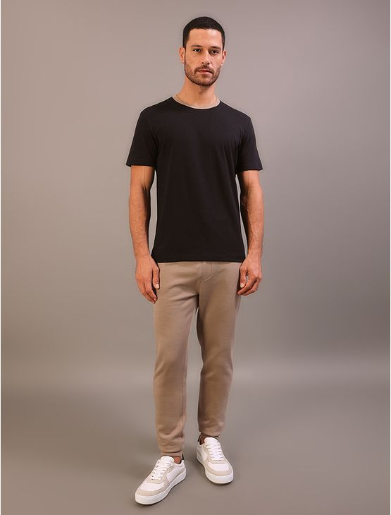 Camiseta Manga Curta Calvin Klein Jeans Masculino Boxy Gola Colorida - Preto Camiseta Manga Curta Calvin Klein Jeans Masculino Boxy Gola Colorida Preto Pp Camiseta Manga Curta Calvin Klein Jeans Masculino Boxy Gola Colorida - Preto Camiseta Manga Curta Calvin Klein Jeans Masculino Boxy Gola Colorida Preto Pp
