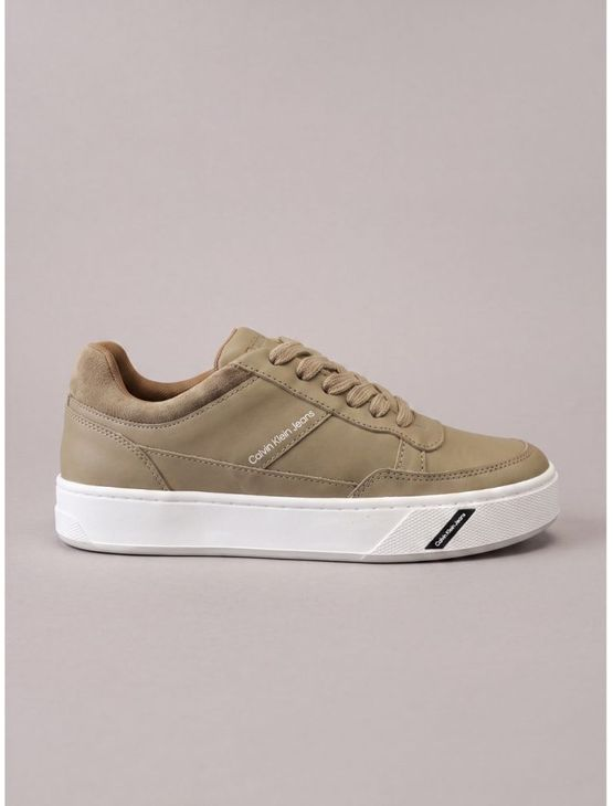 Tênis Calvin Klein Jeans Feminino Palito Basic - Caqui Claro Tênis Calvin Klein Jeans Feminino Palito Basic Caqui Claro 39 Tênis Calvin Klein Jeans Feminino Palito Basic - Caqui Claro Tênis Calvin Klein Jeans Feminino Palito Basic Caqui Claro 39