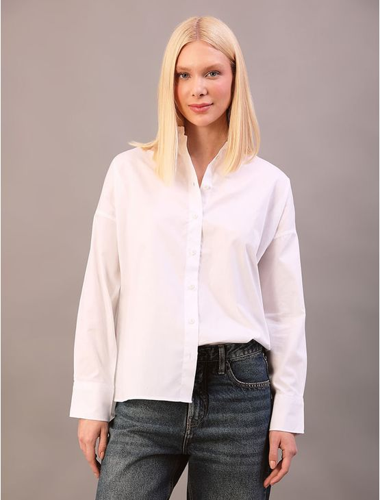 Camisa Feminina Com Bordado Calvin Klein Jeans - Branco Camisa Feminina Com Bordado Calvin Klein Jeans Branco 40 Camisa Feminina Com Bordado Calvin Klein Jeans - Branco Camisa Feminina Com Bordado Calvin Klein Jeans Branco 40