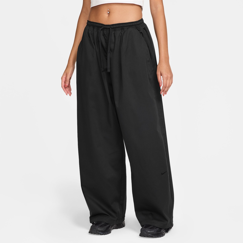 Calça Nike Street Utility Woven Oversized Feminina Calça Nike Street Utility Woven Oversized Feminina
