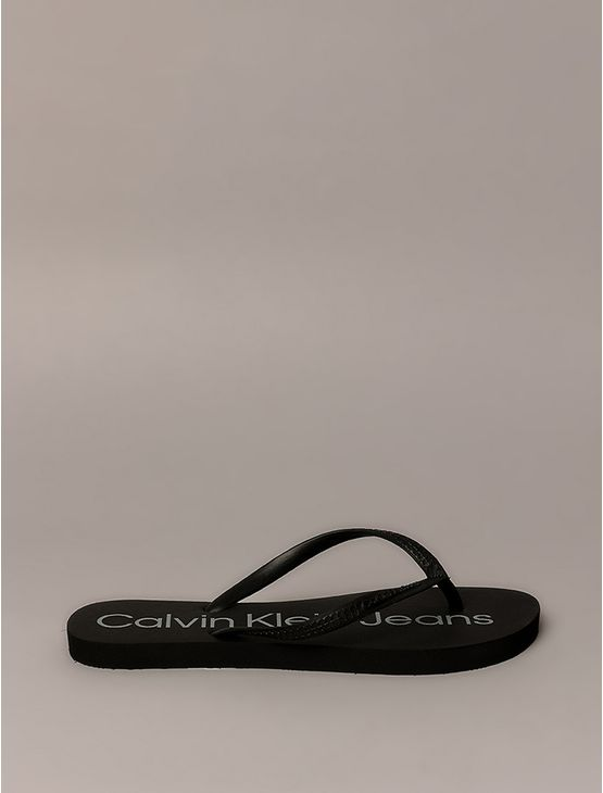 Chinelo Feminino Basic Calvin Klein Jeans - Preto Chinelo Feminino Basic Calvin Klein Jeans Preto 37/38 Chinelo Feminino Basic Calvin Klein Jeans - Preto Chinelo Feminino Basic Calvin Klein Jeans Preto 37/38