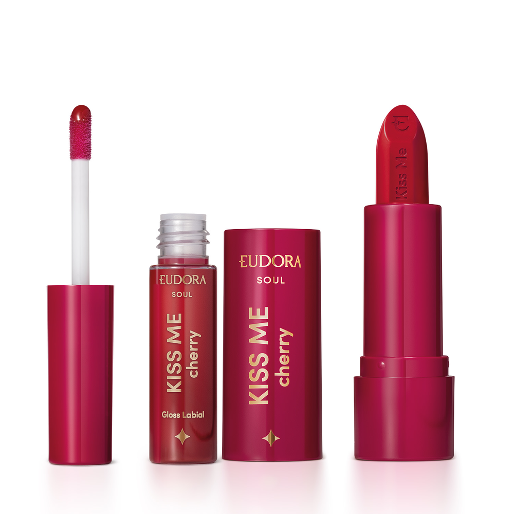 Combo Kiss Me Cherry: Batom Matte Vermelho Viciante 3,7g + Gloss Labial 5,5ml Combo Kiss Me Cherry: Batom Matte Vermelho Viciante 3,7g + Gloss Labial 5,5ml