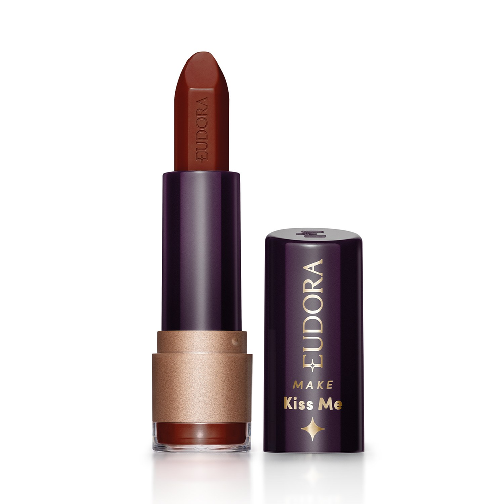 Batom Hidratante Marrom Desfile Eudora Make Kiss Me 3,7g Batom Hidratante Marrom Desfile Eudora Make Kiss Me 3,7g