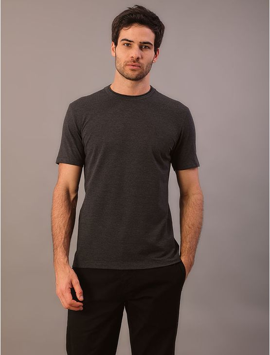 Camiseta Manga Curta Calvin Klein Masculino Gola Dupla - Chumbo Camiseta Manga Curta Calvin Klein Masculino Gola Dupla Chumbo p Camiseta Manga Curta Calvin Klein Masculino Gola Dupla - Chumbo Camiseta Manga Curta Calvin Klein Masculino Gola Dupla Chumbo p