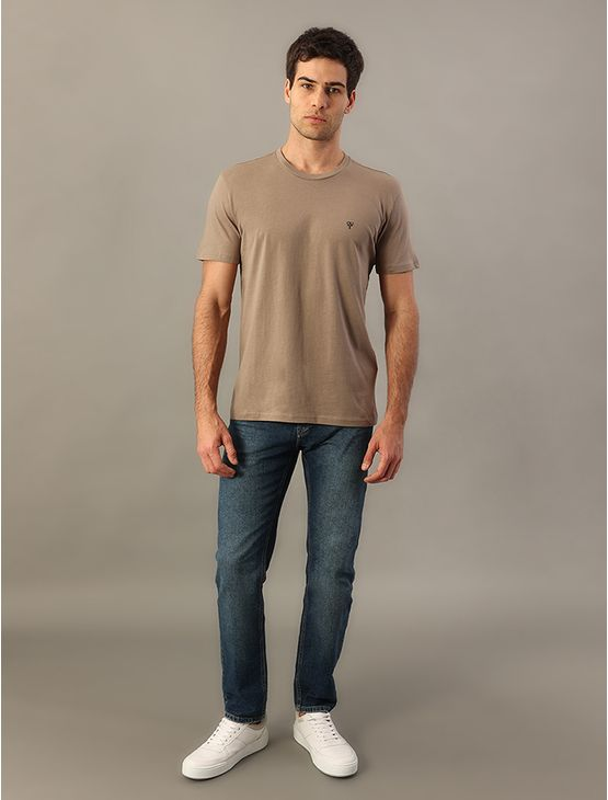 Camiseta Manga Curta Calvin Klein Jeans Masculino Omega - Caqui Medio Camiseta Manga Curta Calvin Klein Jeans Masculino Omega Caqui Medio m Camiseta Manga Curta Calvin Klein Jeans Masculino Omega - Caqui Medio Camiseta Manga Curta Calvin Klein Jeans Masculino Omega Caqui Medio m