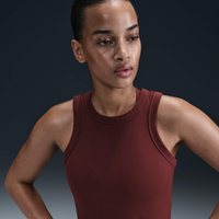 Regata Nike Dri-FIT One Cropped Feminina