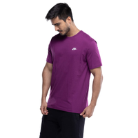 Camiseta Nike Sportswear Club Masculina