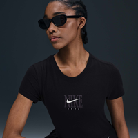 Camiseta Nike Sportswear Essential GRX Feminina