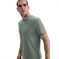 Camiseta Nike Dri-FIT UV Miller Masculina