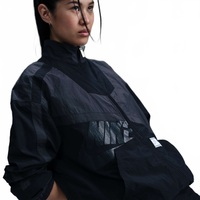 Jaqueta Nike Sportswear Woven Feminina