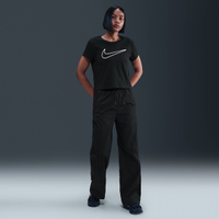 Camiseta Nike Sportswear Club Feminina