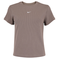 Camiseta Nike Sportswear Feminina