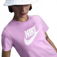 Camiseta Nike Sportswear Essentials Feminina