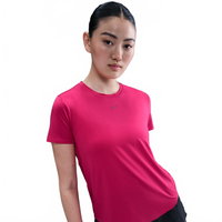Camiseta Nike Dri-FIT One Feminina