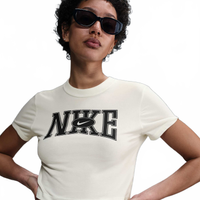Camiseta Nike Sportswear Slim Cropped Feminina