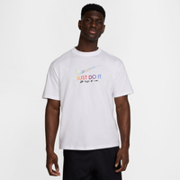 Camiseta Nike Sportswear Max90 Masculina