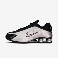 Nike Shox R4