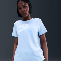 Camiseta Nike Sportswear Essentials Feminina