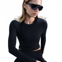 Camiseta Nike Sportswear Cropped Chill Knit Feminina