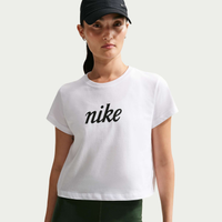 Camiseta Nike Sportswear Club Heritage Feminina