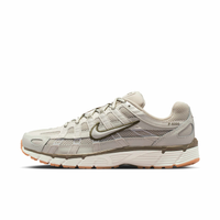 Tênis Nike P-6000 Feminino