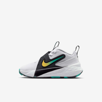Tênis Nike Team Hustle D12 Infantil