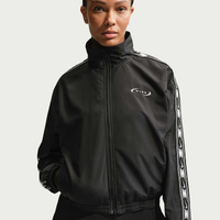 Jaqueta Nike Sportswear Classic Woven Feminina