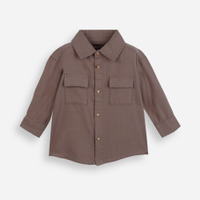 Camisa infantil manga longa com bolsos marrom