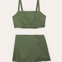 Conjunto de viscose juvenil cropped e short saia verde