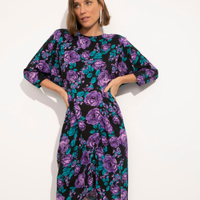 Vestido curto floral manga 3/4 com ombreira mindset preto