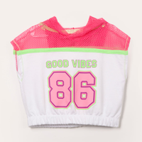 Blusa infantil recorte tela estampa college off white