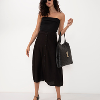 Saia de viscose midi evasê preto