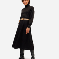 Saia midi com linho cintura alta - preto
