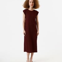 Vestido midi feminino muscle tee texturizado vinho