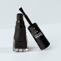 Esmalte dailus black tie