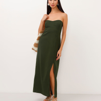 Vestido midi com linho sem alça verde militar