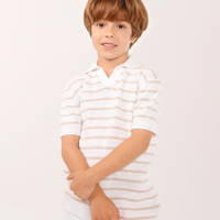 Polo de tricot infantil listrada bege