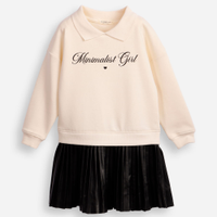 Vestido de moletom infantil saia plissada off white