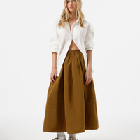 Saia midi feminina com pregas bege