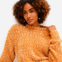 Suéter feminino de tricot texturizado bege