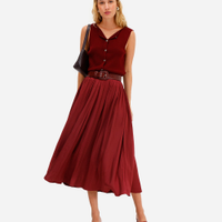 Saia midi feminina acetinada texturizada cós elástico vinho