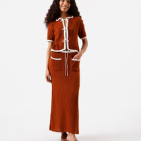 Saia midi feminina de tricot com bolsos - caramelo